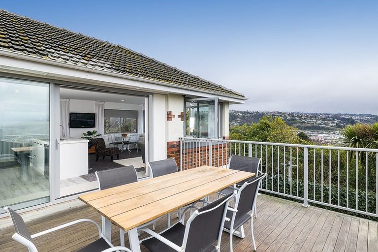 Photo of property in 75 Easther Crescent, Kew, Dunedin, 9012
