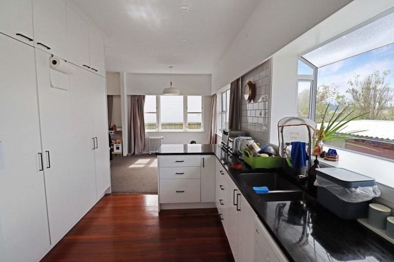 Photo of property in 63 Clifford Road, Johnsonville, Wellington, 6037