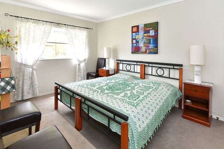 Photo of property in 11 Parkwood Crescent, Gulf Harbour, Whangaparaoa, 0930