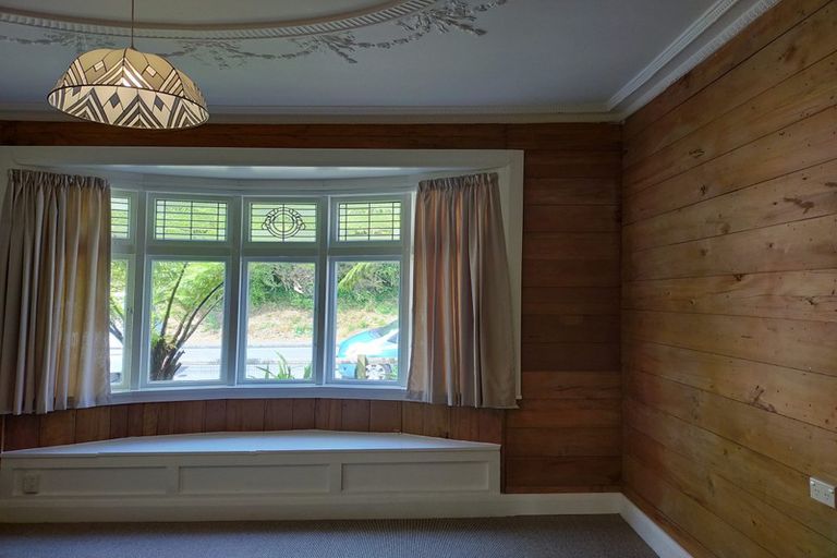 Photo of property in 142 Russell Terrace, Berhampore, Wellington, 6023