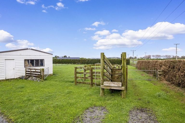 Photo of property in 170 Katene Road, Normanby, Hawera, 4675