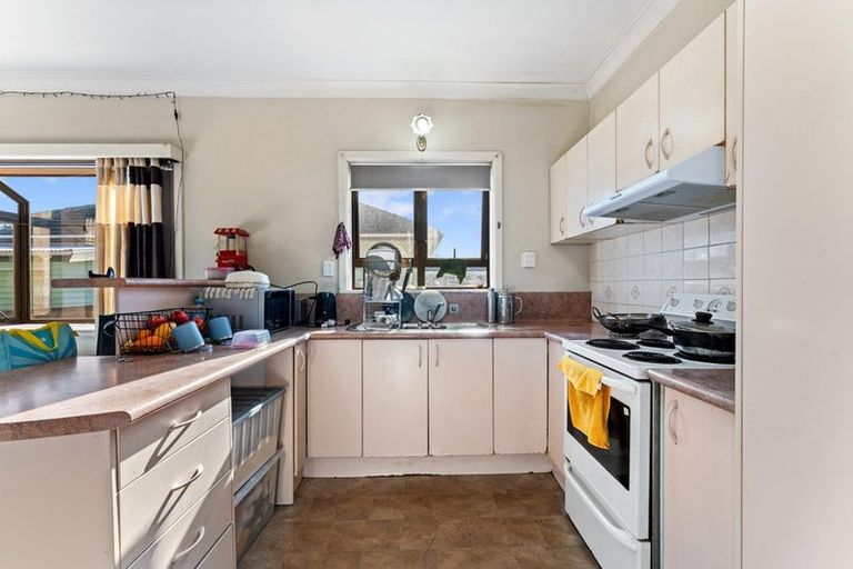 Photo of property in 16 Wintere Road, Papatoetoe, Auckland, 2025