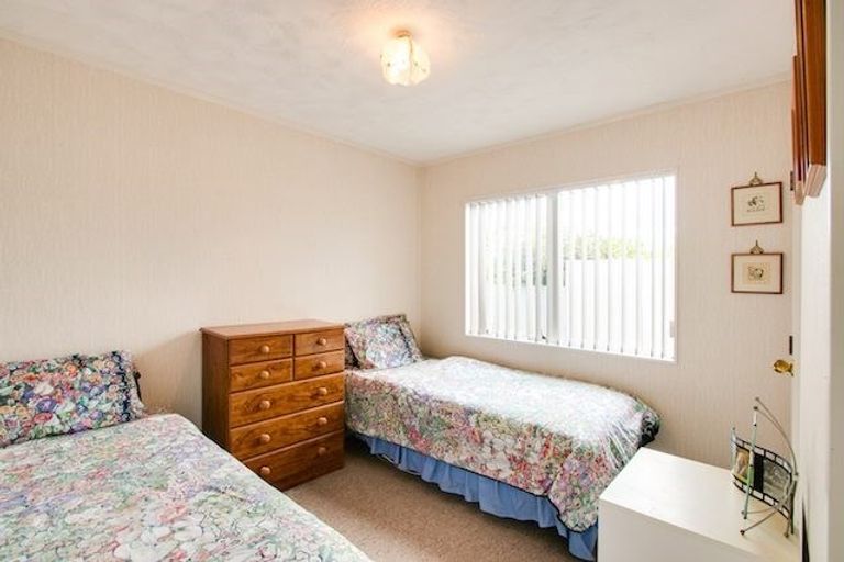 Photo of property in 3/55 Meeanee Road, Taradale, Napier, 4112