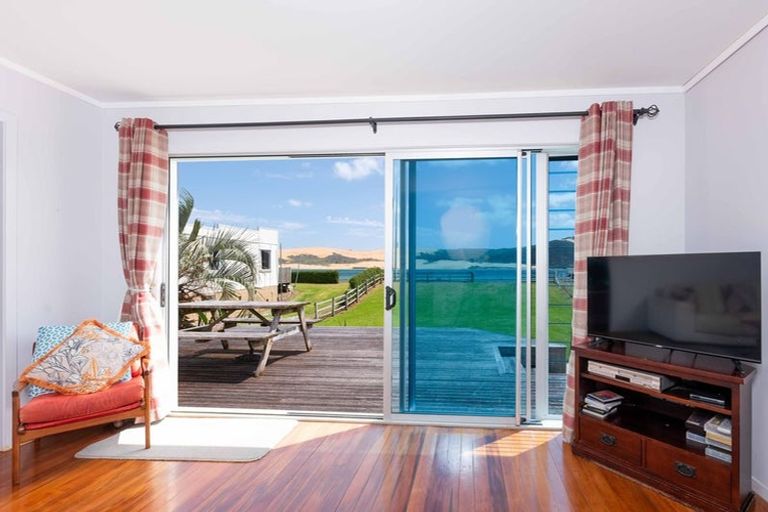 Photo of property in 63 Hokianga Harbour Drive, Opononi, Kaikohe, 0473