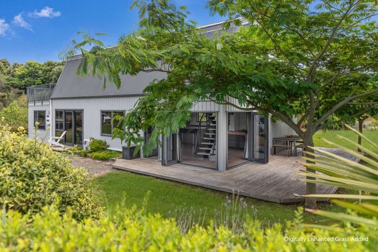 Photo of property in 10 Strong Road, Te Pahu, Hamilton, 3285