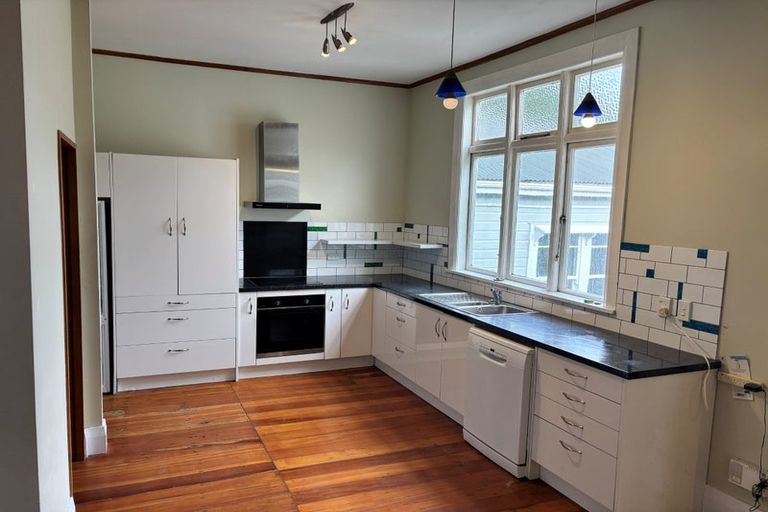Photo of property in 90 Waipapa Road, Hataitai, Wellington, 6021