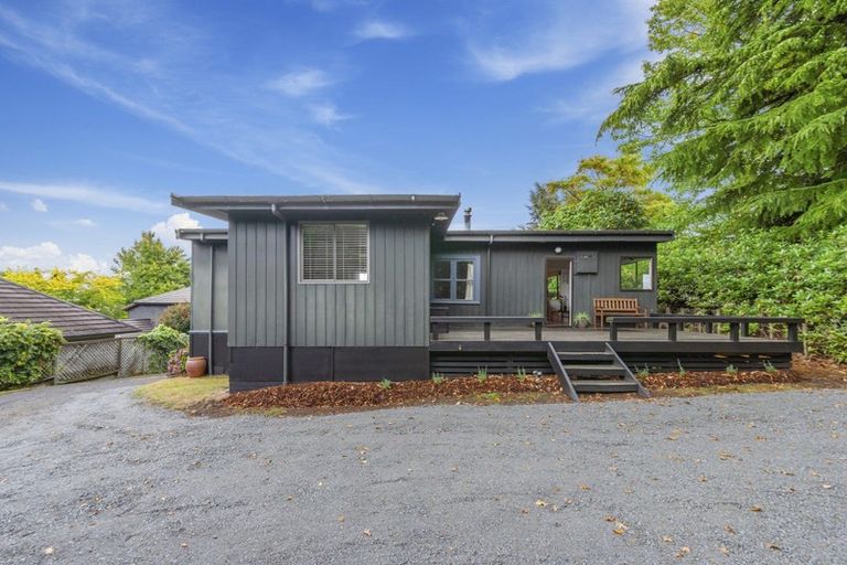 Photo of property in 2/10 Sunset Street, Hilltop, Taupo, 3330