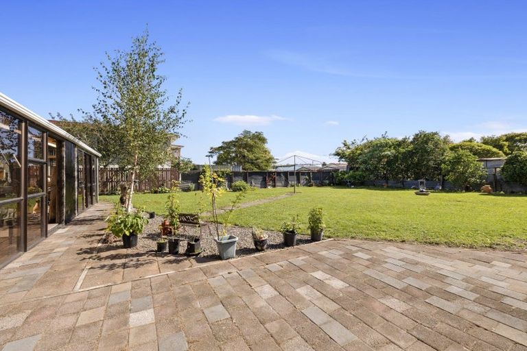Photo of property in 16 Strange Street, Waitara, 4320
