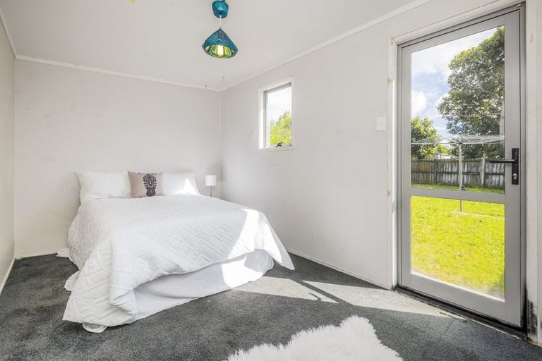 Photo of property in 23 John Walker Drive, Manurewa, Auckland, 2102