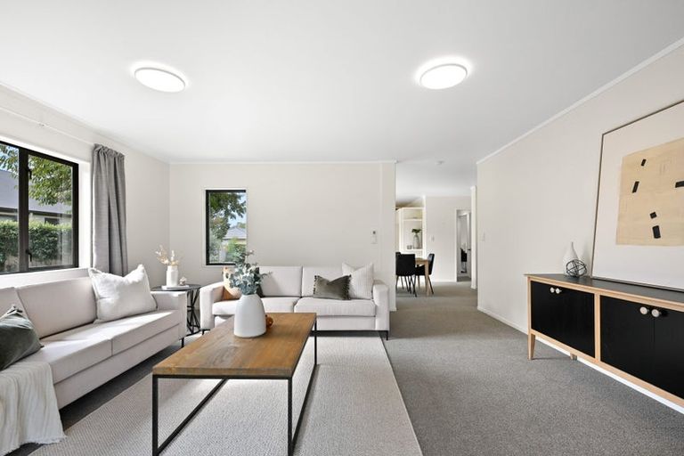 Photo of property in 15 Aldona Place, Fairview Downs, Hamilton, 3214