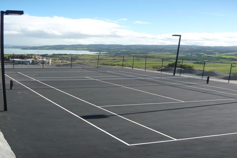 Photo of property in 79 Rangiuru Drive, Parua Bay, Onerahi, 0192