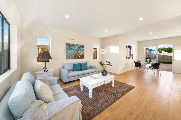 Photo of property in 171 Jutland Road, Pukekohe, 2120