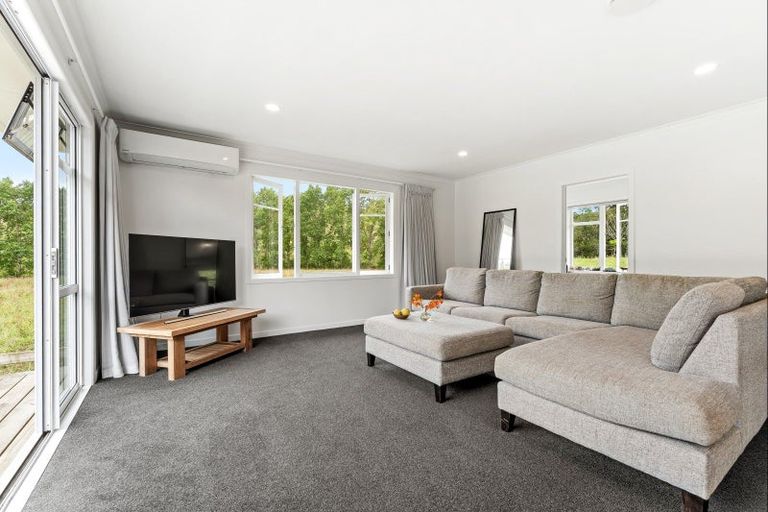 Photo of property in 5 Valerie Close, Warkworth, 0983