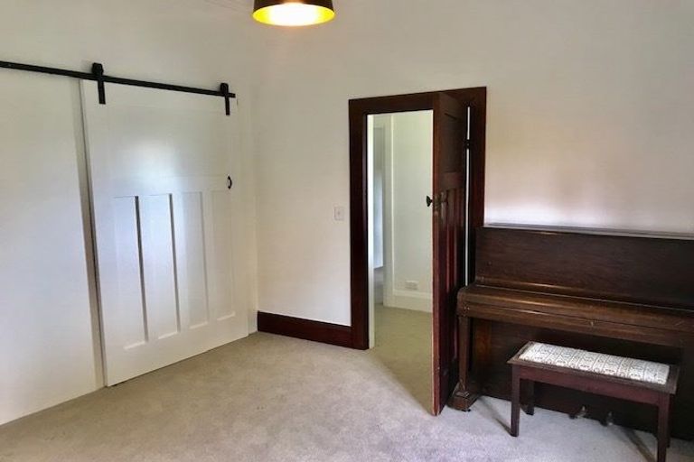 Photo of property in 867 Kahikatea Flat Road, Waitoki, Kaukapakapa, 0871