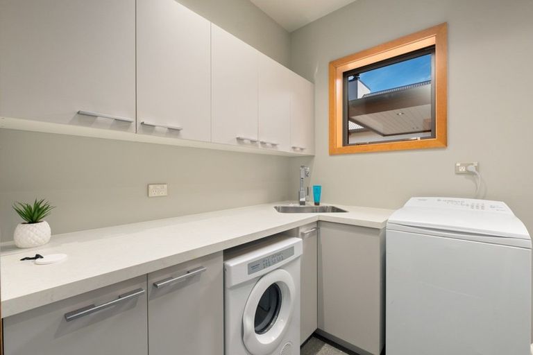 Photo of property in 46 The Dunes, Cromwell, 9310