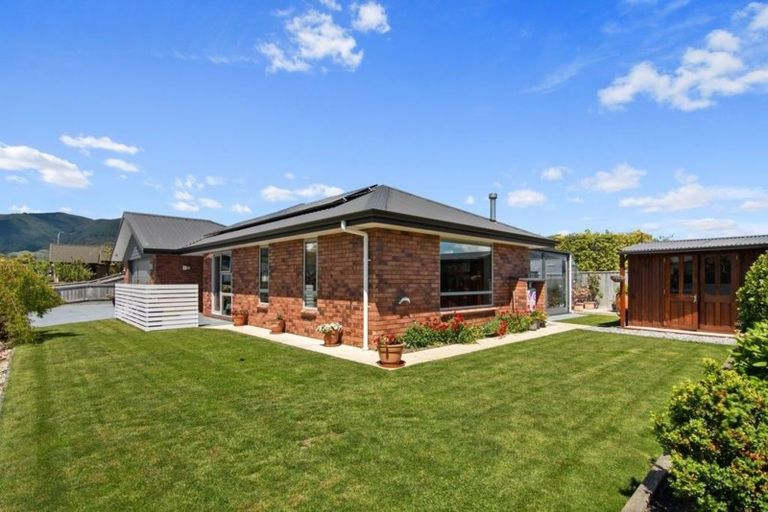 Photo of property in 28 Hammill Grove, Stoke, Nelson, 7011