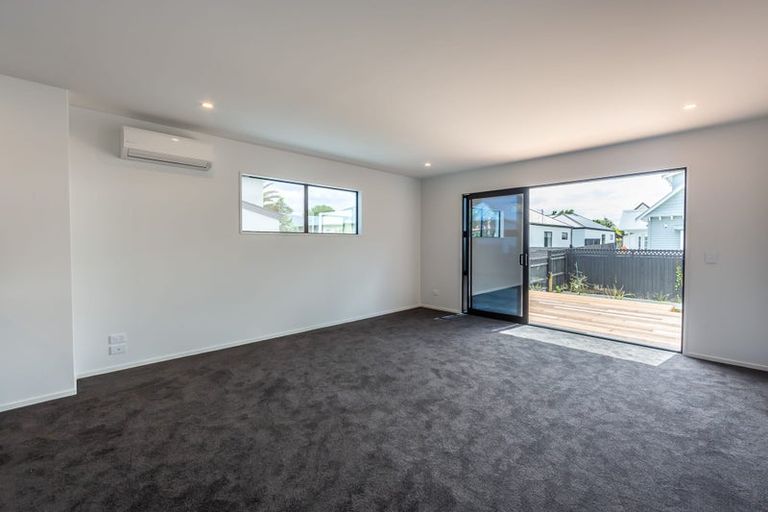 Photo of property in 257a Edgeware Road, Edgeware, Christchurch, 8013