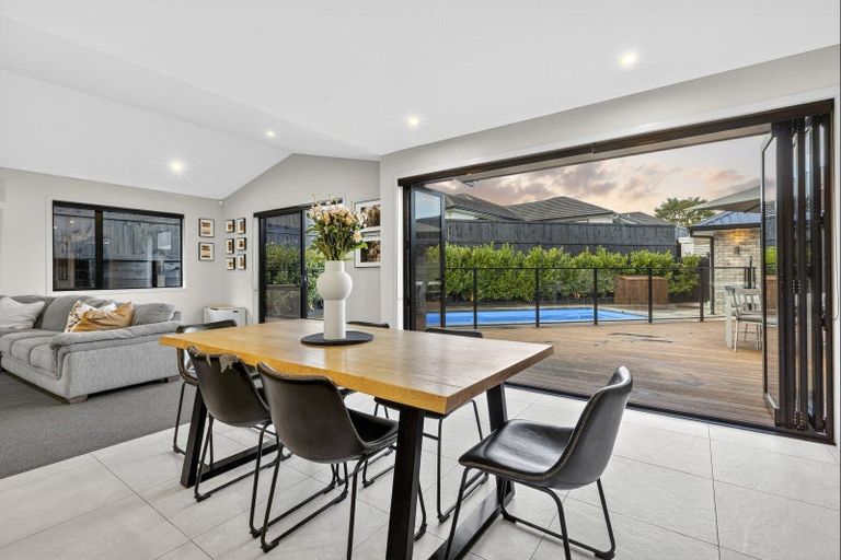 Photo of property in 17 Riverpoint Glade, Flagstaff, Hamilton, 3210