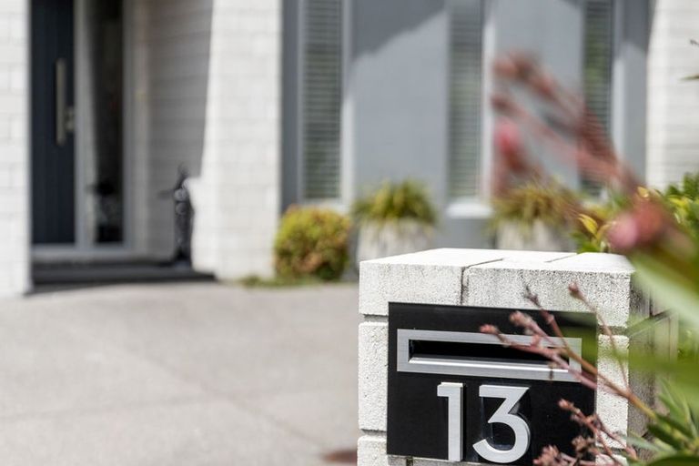 Photo of property in 13 Shoreview Close, Omokoroa, 3114