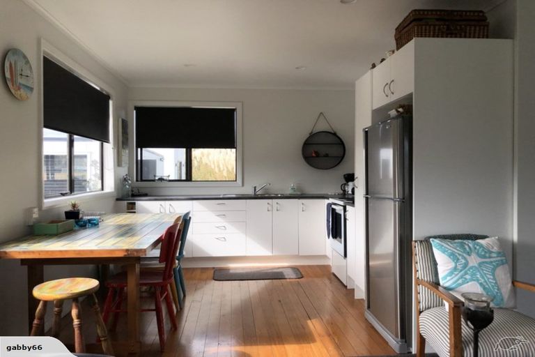 Photo of property in 29 Hunia Terrace, Himatangi Beach, Foxton, 4891