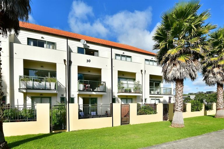 Photo of property in 30 Waterside Crescent, Gulf Harbour, Whangaparaoa, 0930