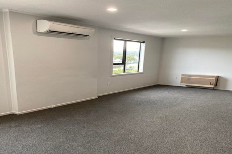 Photo of property in 18 Trelawney Road, Wainuiomata, Lower Hutt, 5014