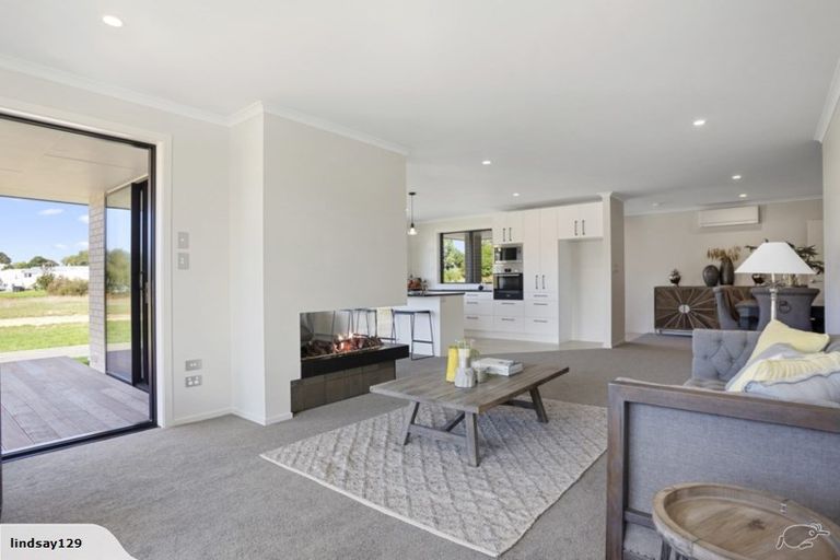 Photo of property in 2 Mural Drive, Katikati, 3129