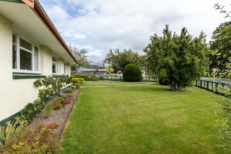 Photo of property in 187 Queen Street, Waimate, 7924