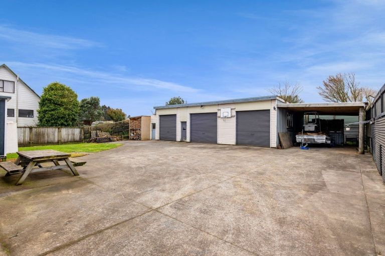 Photo of property in 1263 Egmont Road, Egmont Village, New Plymouth, 4372