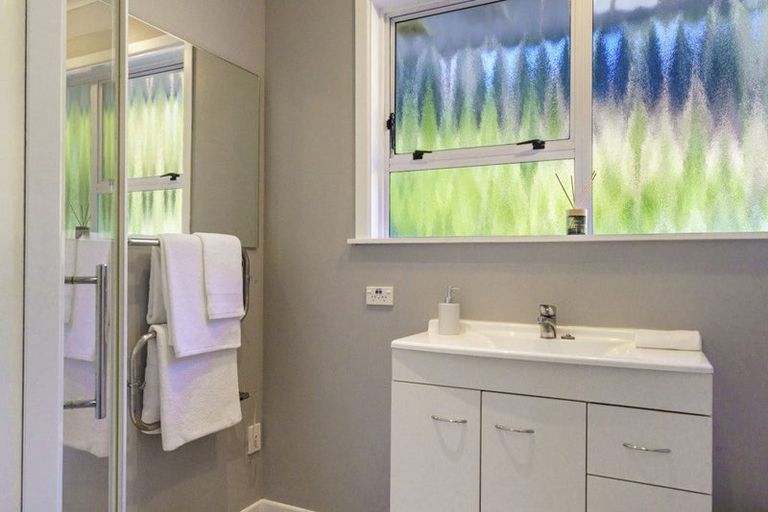 Photo of property in 37 Joll Road, Havelock North, 4130