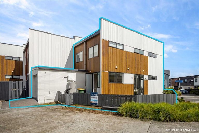 Photo of property in 7 Frank Gill Road, Hobsonville, Auckland, 0616