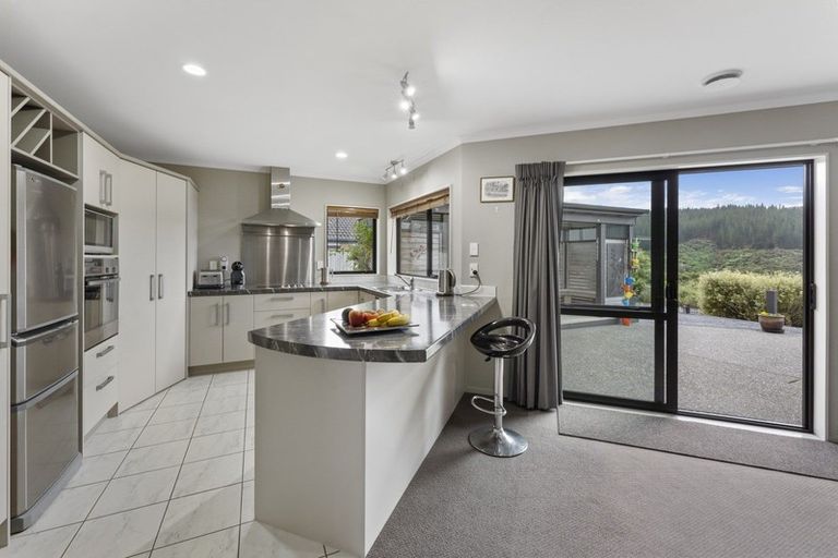 Photo of property in 15 Percy Kinsman Crescent, Riverstone Terraces, Upper Hutt, 5018