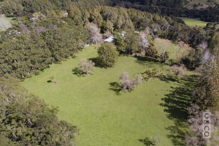 Photo of property in 353 Taylor Road, Helensville, Waimauku, 0882