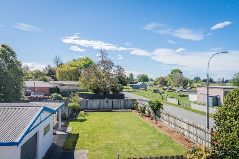 Photo of property in 16 Saint Leonards Road, Temuka, 7920