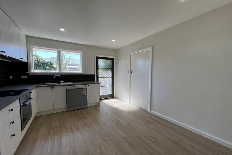 Photo of property in 178 Centaurus Road, Saint Martins, Christchurch, 8022