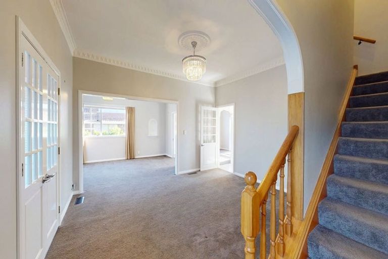 Photo of property in 49 Kings Crescent, Hutt Central, Lower Hutt, 5010