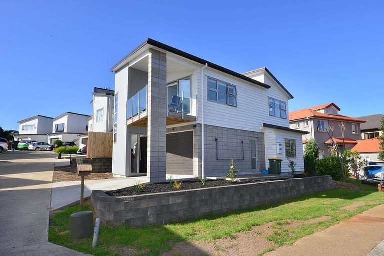 Photo of property in 57 Nautilus Drive, Gulf Harbour, Whangaparaoa, 0930