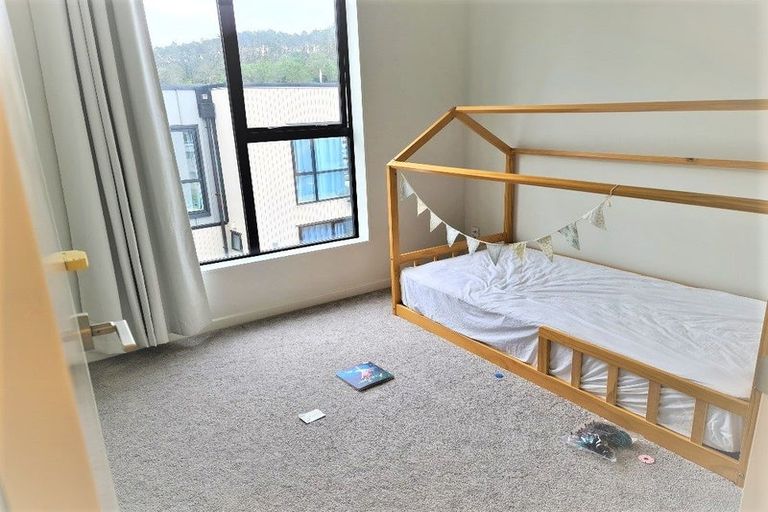 Photo of property in 1 Waka Street, Albany Heights, Auckland, 0632