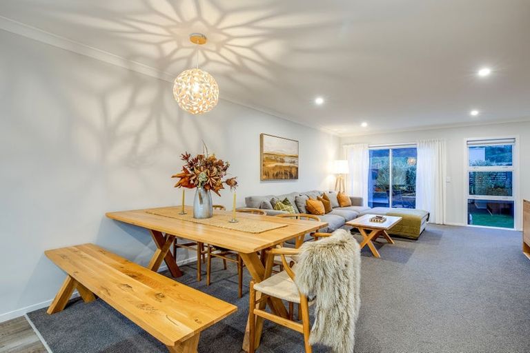 Photo of property in 53 Karearea Avenue, Kenepuru, Porirua, 5022