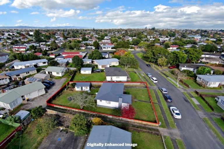 Photo of property in 58 Addington Avenue, Manurewa, Auckland, 2102