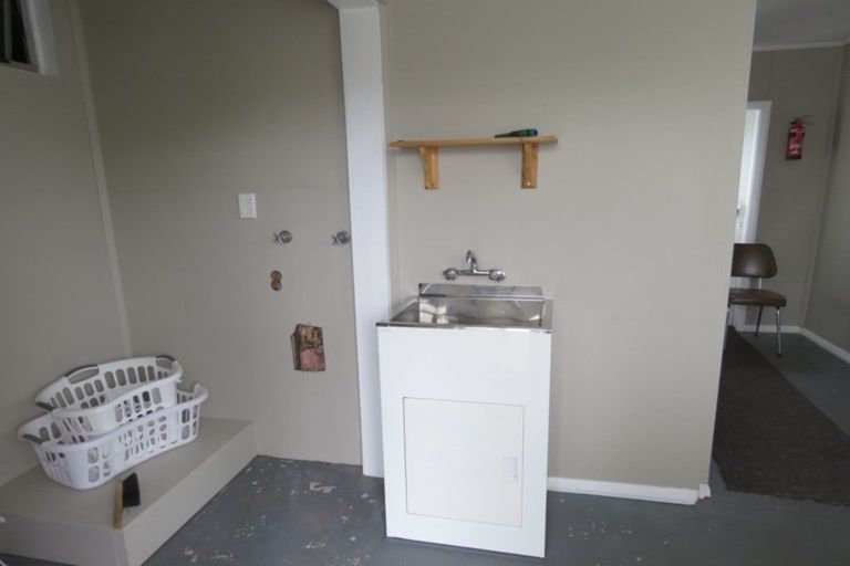 Photo of property in 24 Fonblanque Street, Westport, 7825