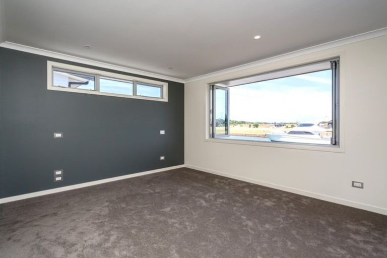 Photo of property in 34 Mariners Haven, One Tree Point, 0118