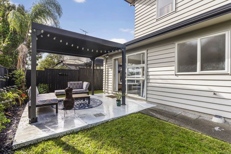 Photo of property in 9a Baird Street, Howick, Auckland, 2014