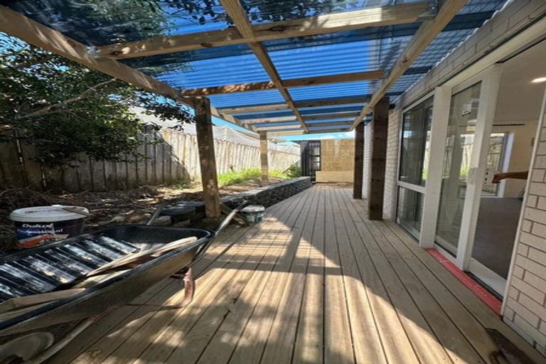 Photo of property in 8 Kentville Place, Somerville, Auckland, 2014