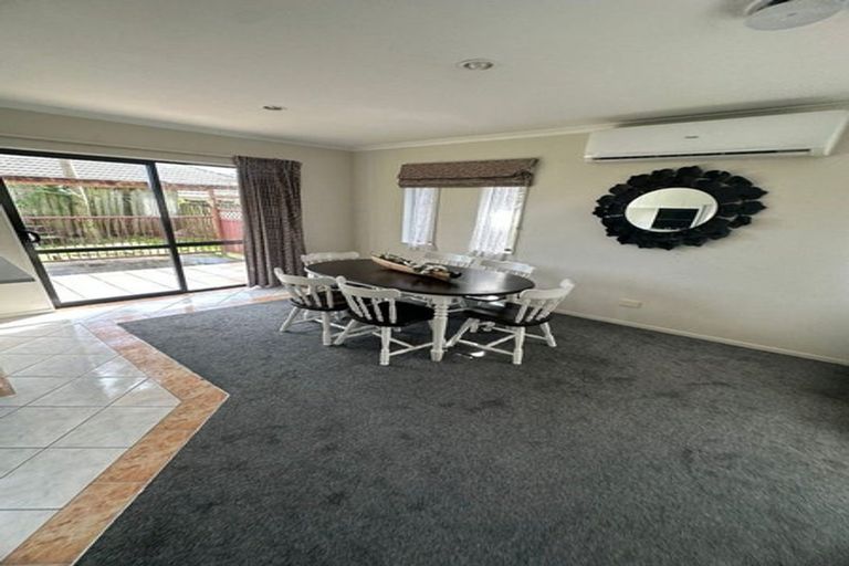 Photo of property in 650 Massey Road, Mangere, Auckland, 2022