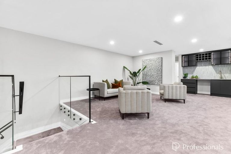 Photo of property in 5 Kotuitui Drive, Wainui, 0992