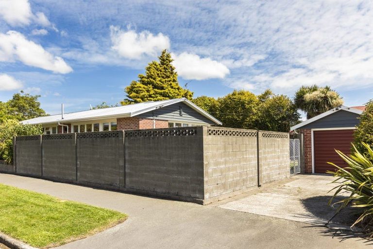 Photo of property in 234 Wairakei Road, Bryndwr, Christchurch, 8053