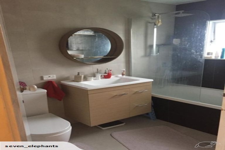 Photo of property in 19 Garland Drive, St Andrews, Hamilton, 3200