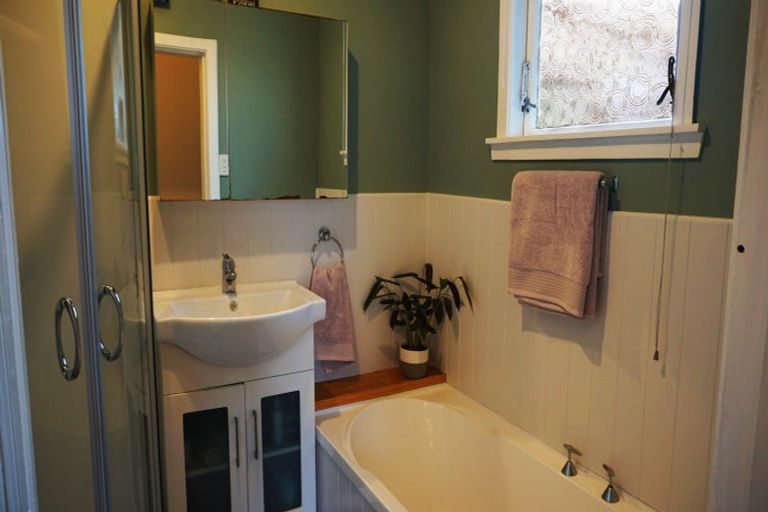 Photo of property in 168 High Street South, Carterton, 5713