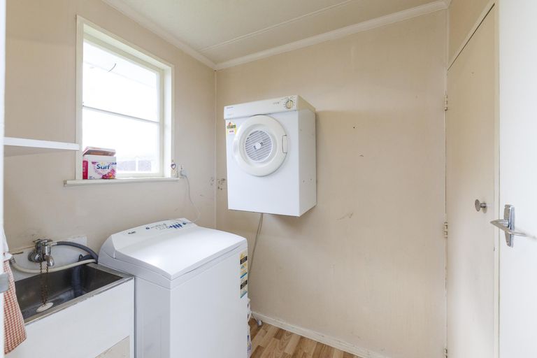 Photo of property in 17 Cavendish Crescent, Awapuni, Palmerston North, 4412